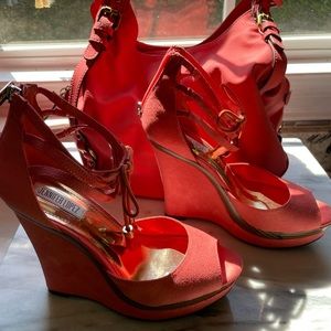 Jennifer Lopez Platform Shoes with purse